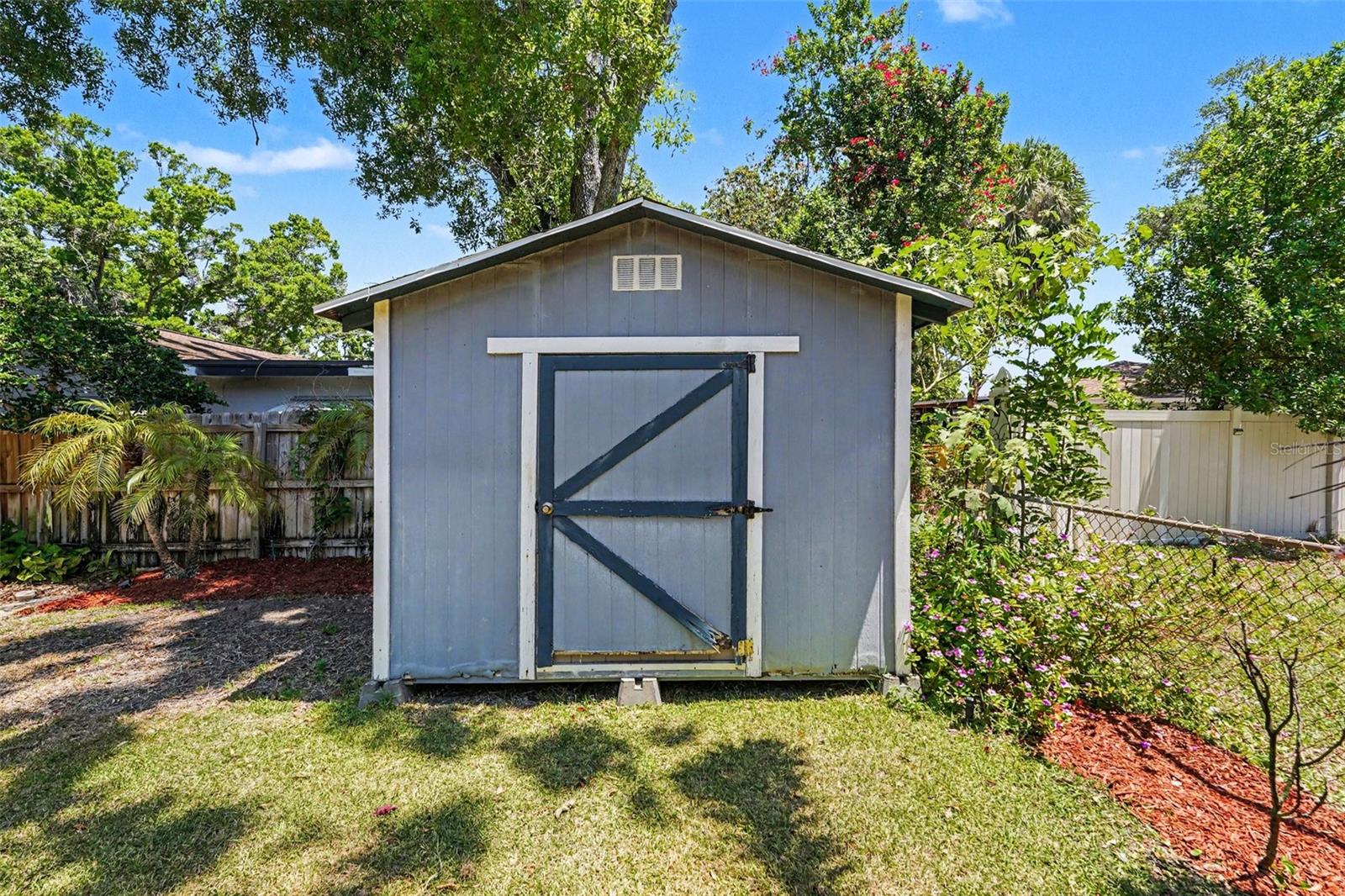 BONNIE BAY UNIT ONE - Residential