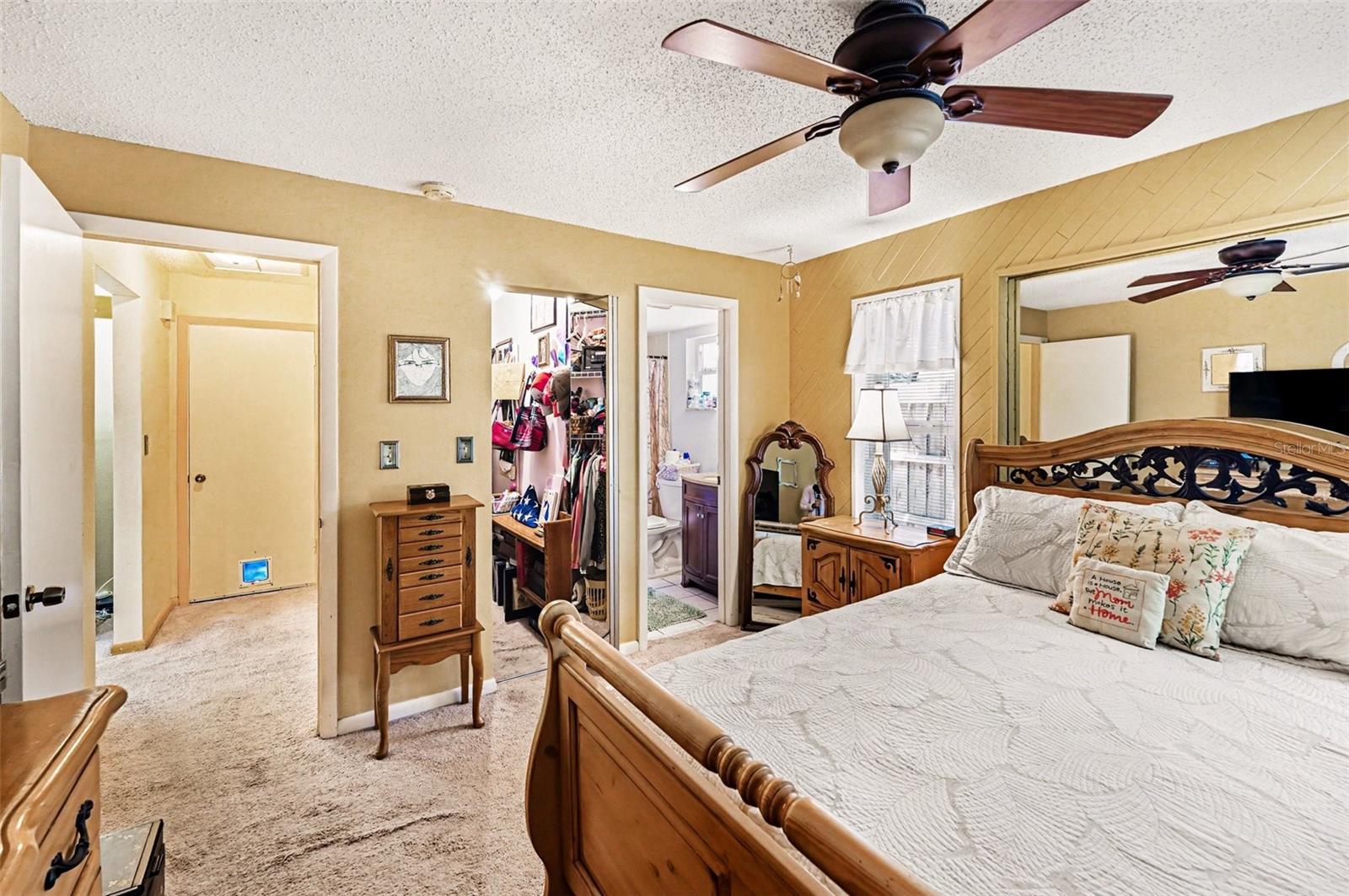 BONNIE BAY UNIT ONE - Residential