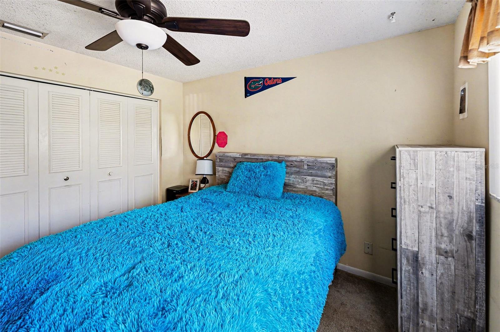 BONNIE BAY UNIT ONE - Residential