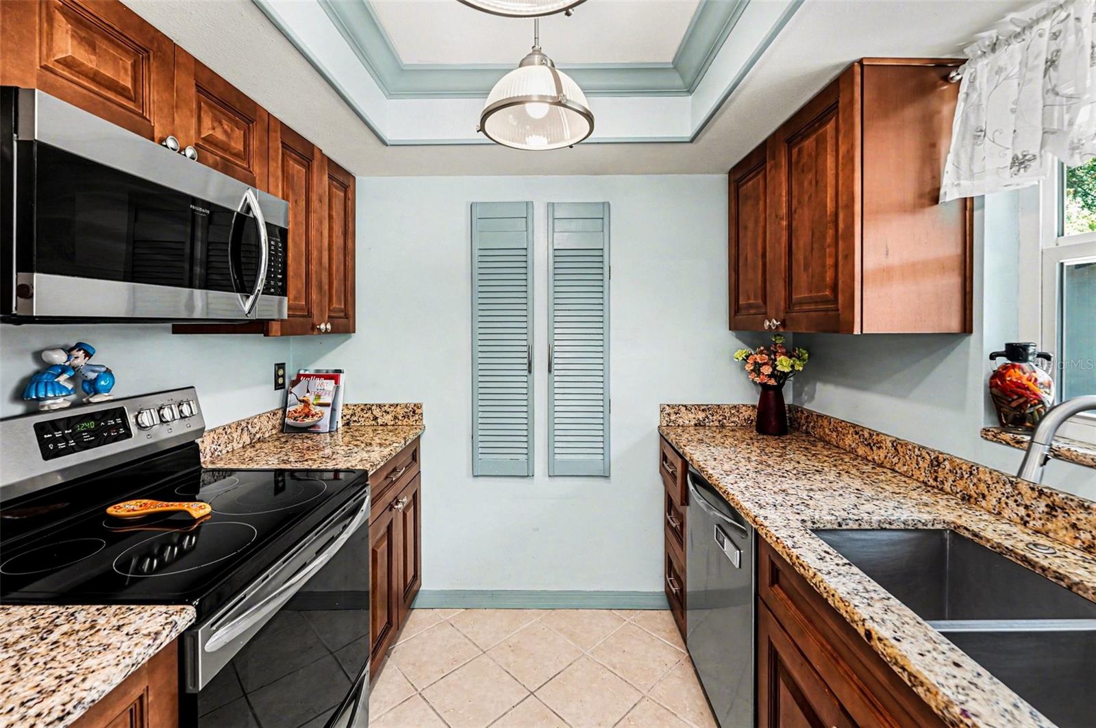 BONNIE BAY UNIT ONE - Residential