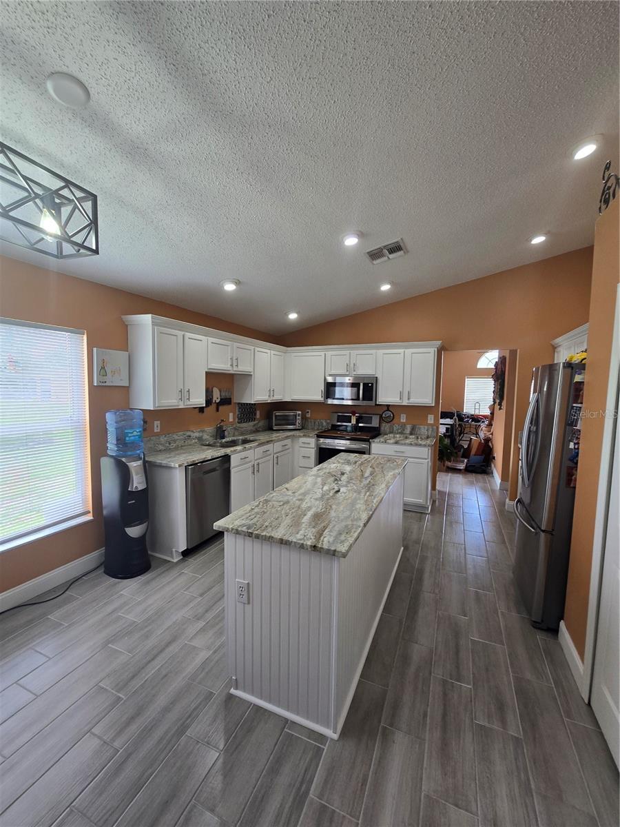204 CANARY ISLAND CIRCLE