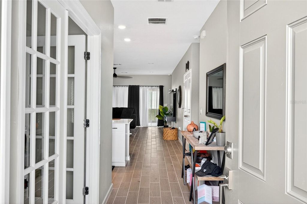 Photo of 4493 NW 14th Loop, Ocala, FL 34482 (MLS # O6350411)