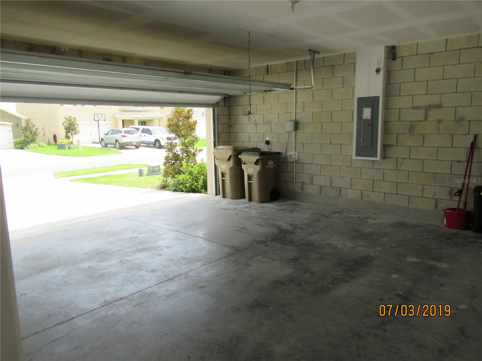 SAWGRASS BAY PH 2A - Residential Lease