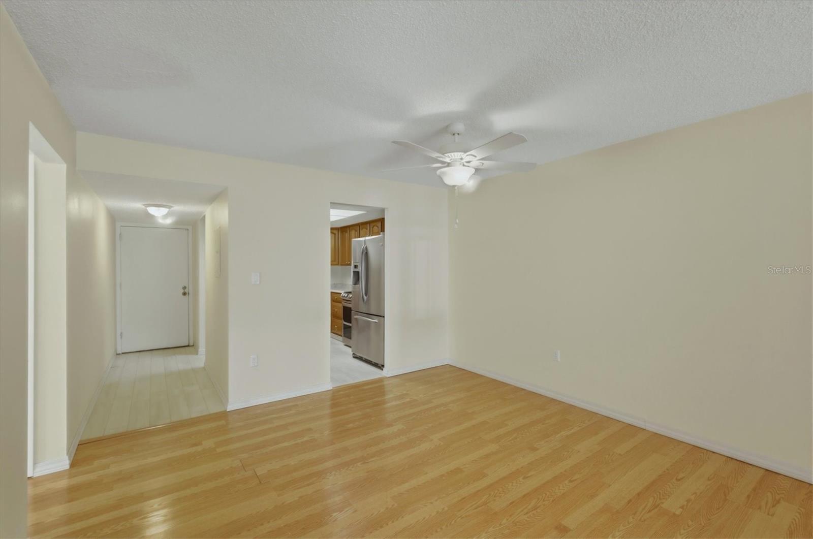 BAYSHORE ON THE LAKE APTS SEC 4 - Residential