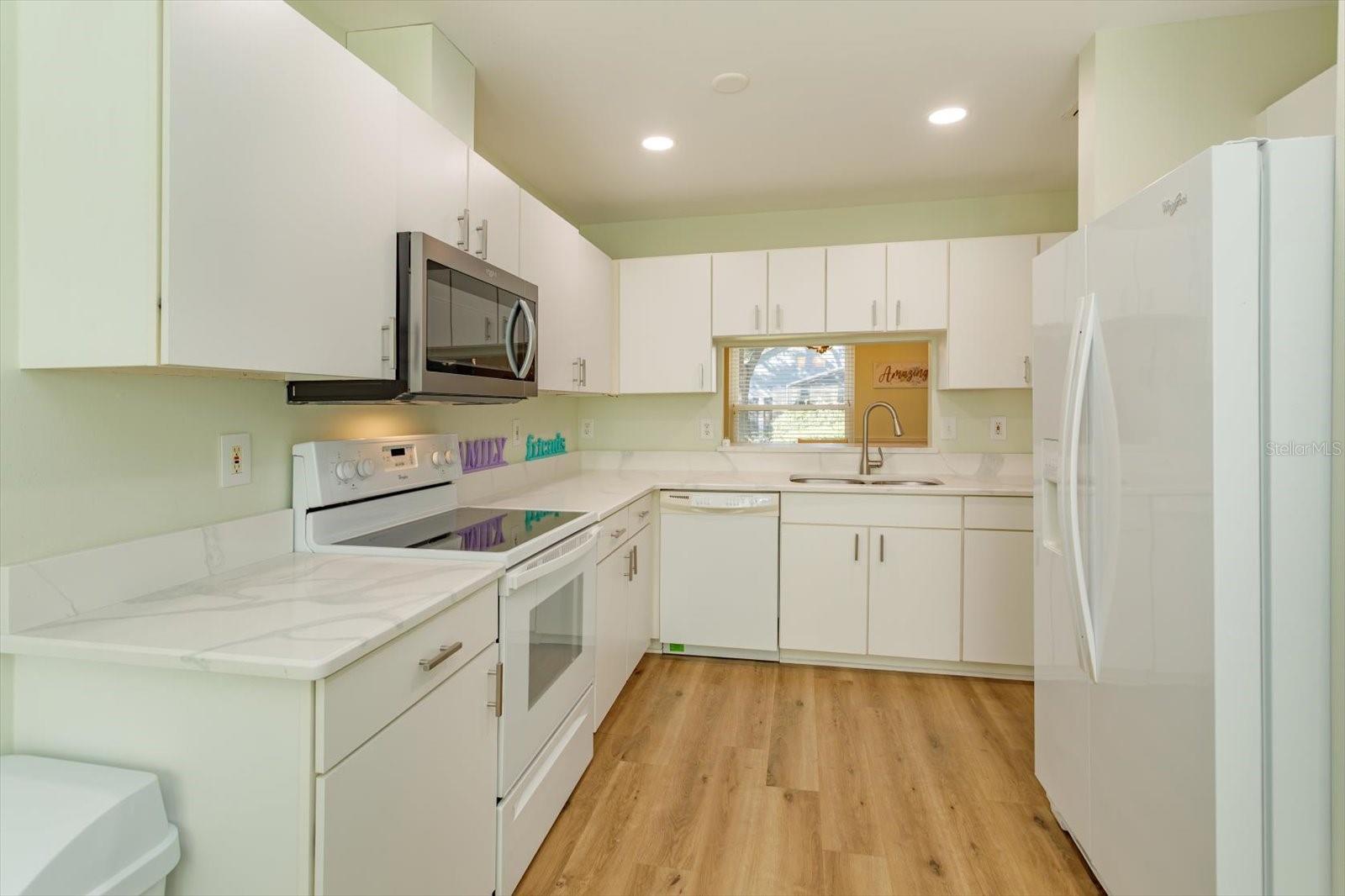 MANCHESTER AT KINGS RIDGE PH I - Residential