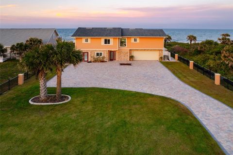 A home in PALM COAST