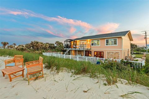 A home in PALM COAST