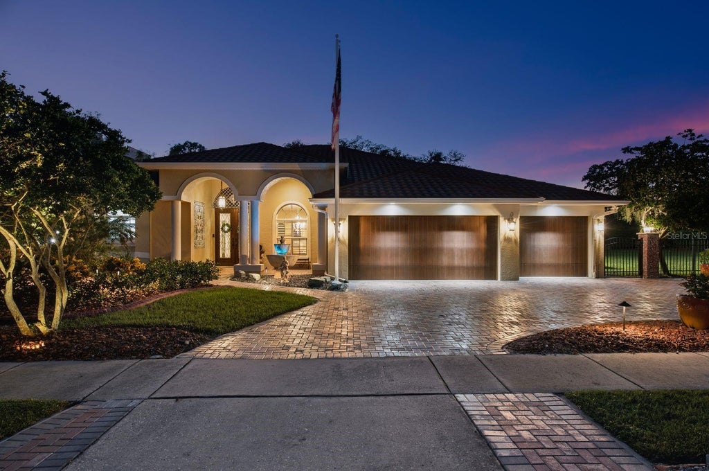 Photo of 580 S Florida Avenue, Tarpon Springs, FL 34689 (MLS # TB8550499)