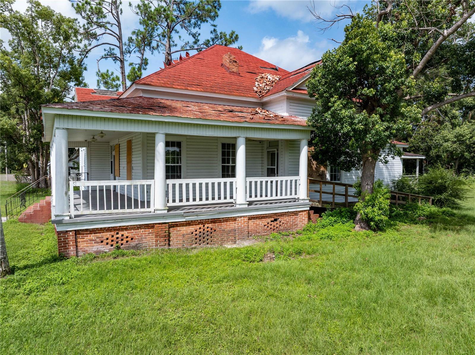 1343 JOHNS STREET