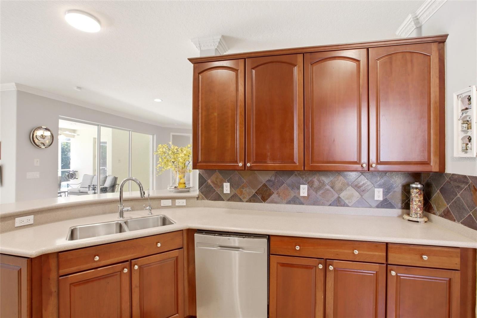 RIVER PLACE - Residential