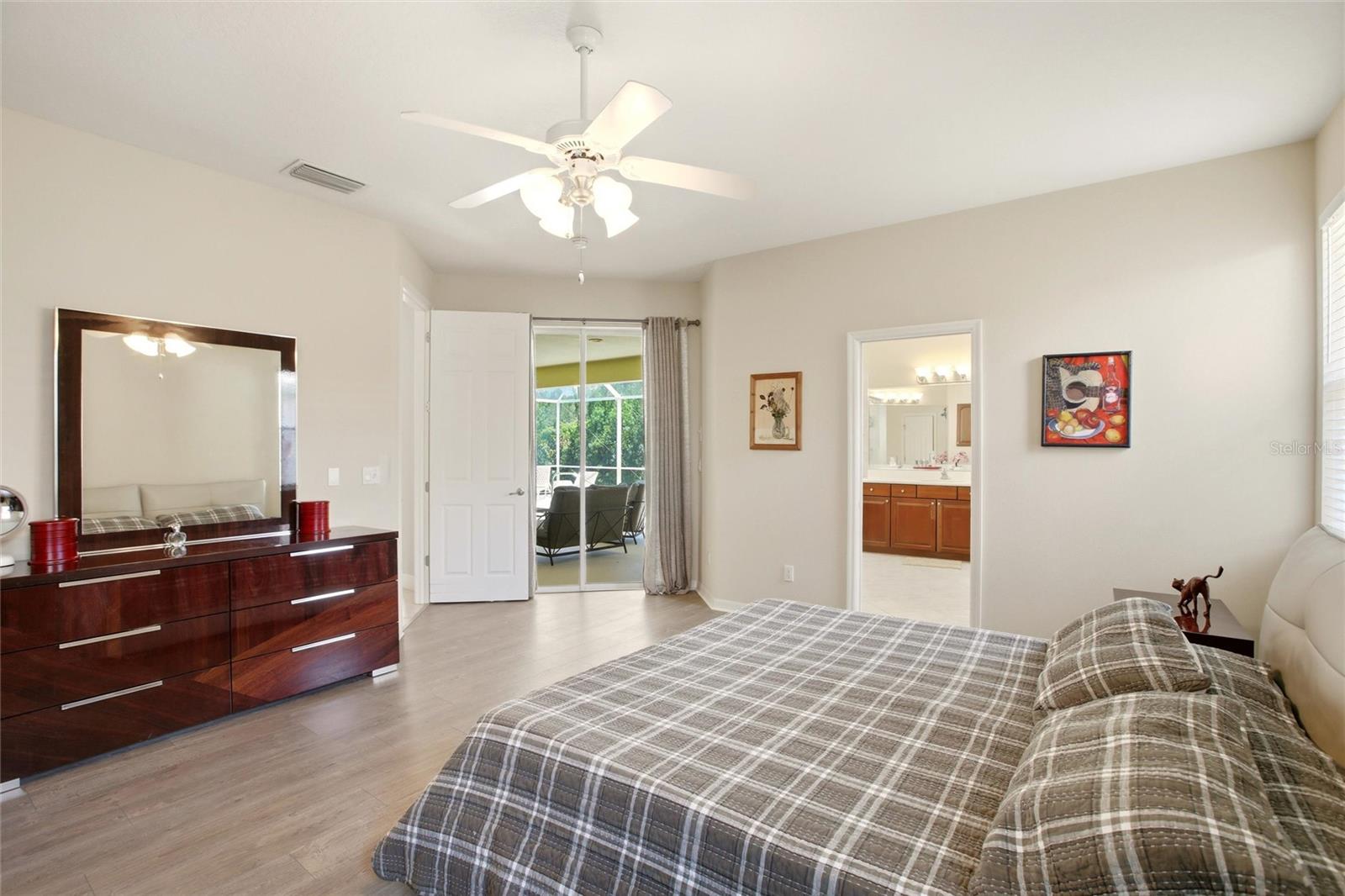RIVER PLACE - Residential