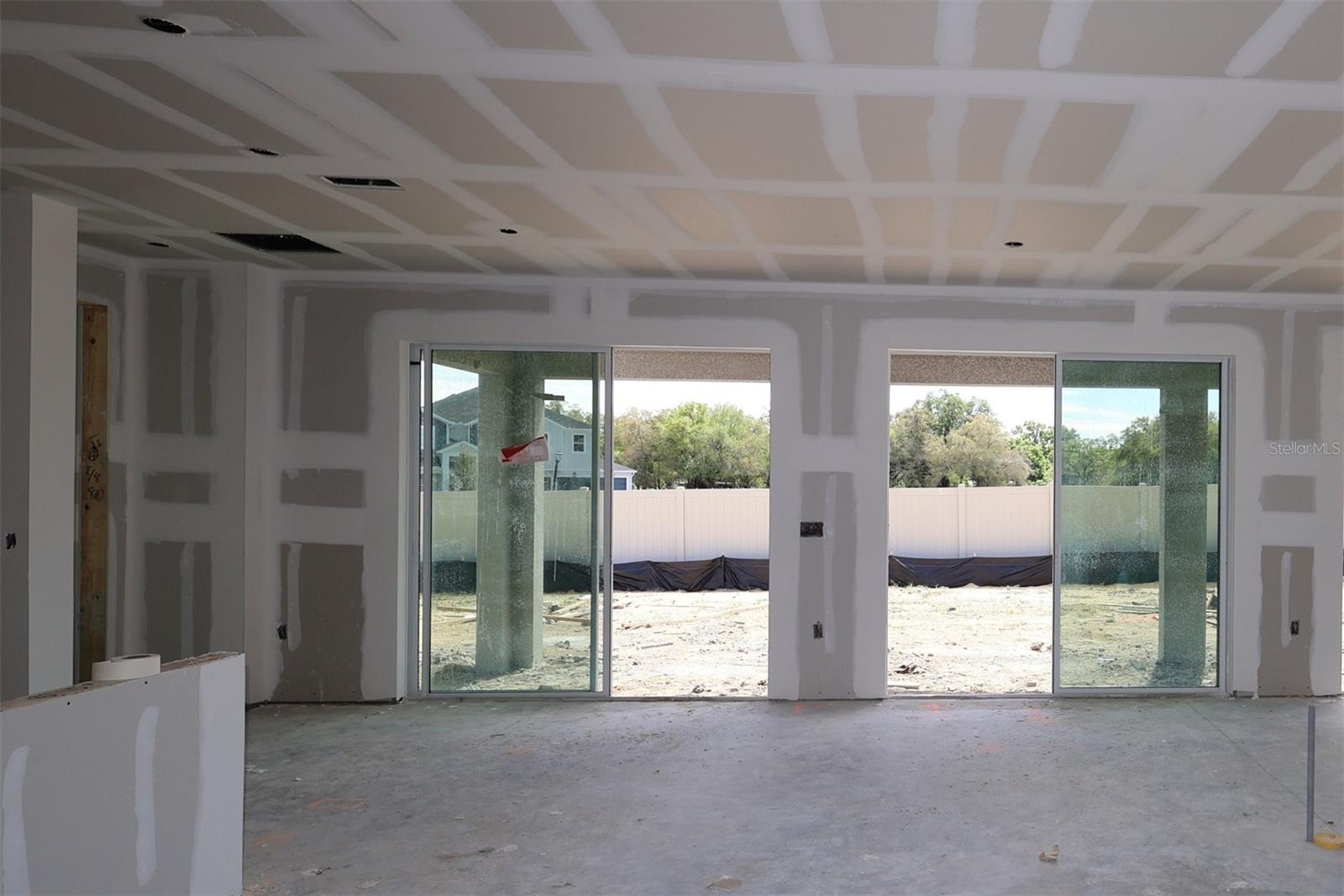 WILLOW RUN - Residential