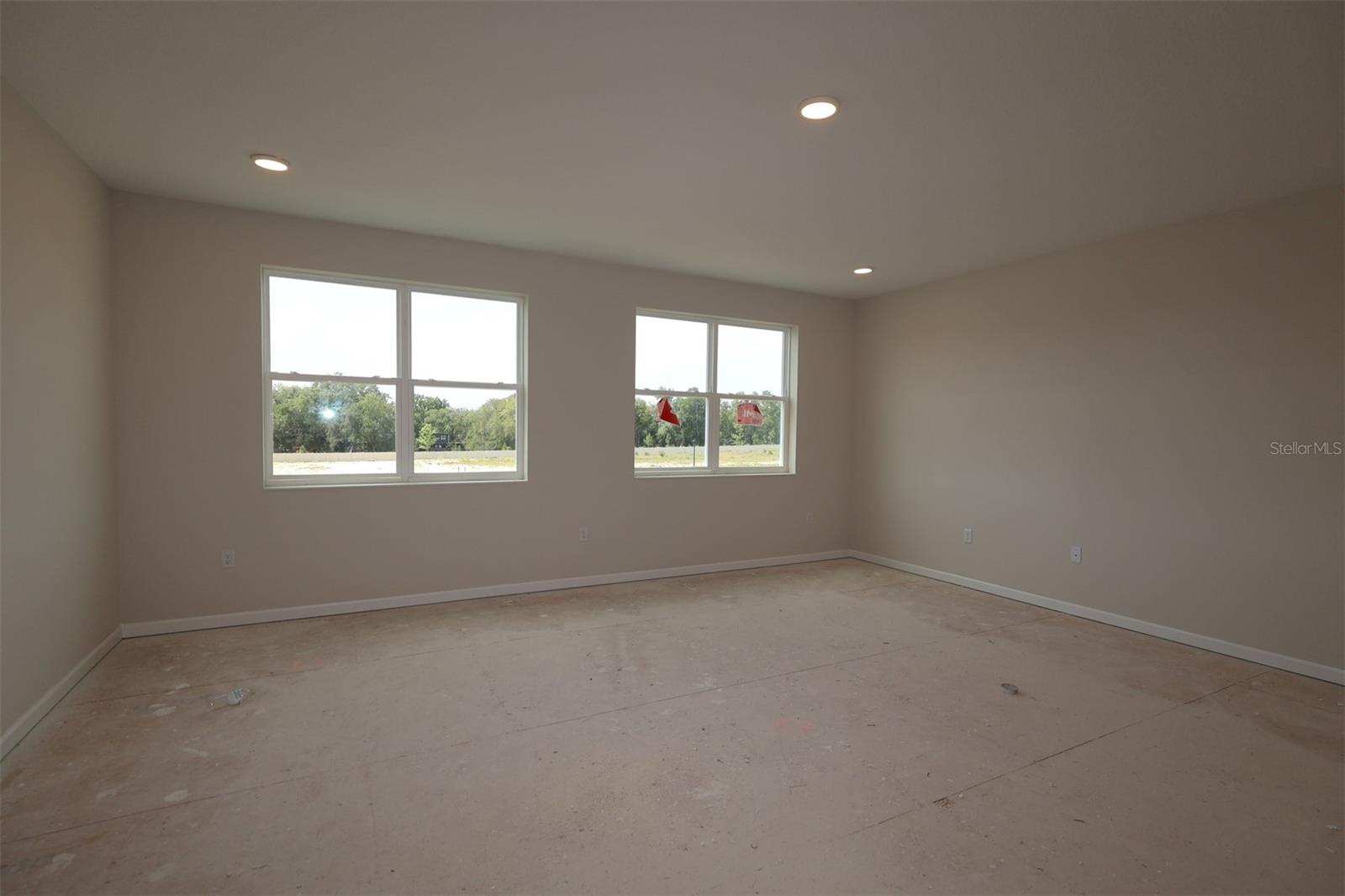 WILLOW RUN - Residential