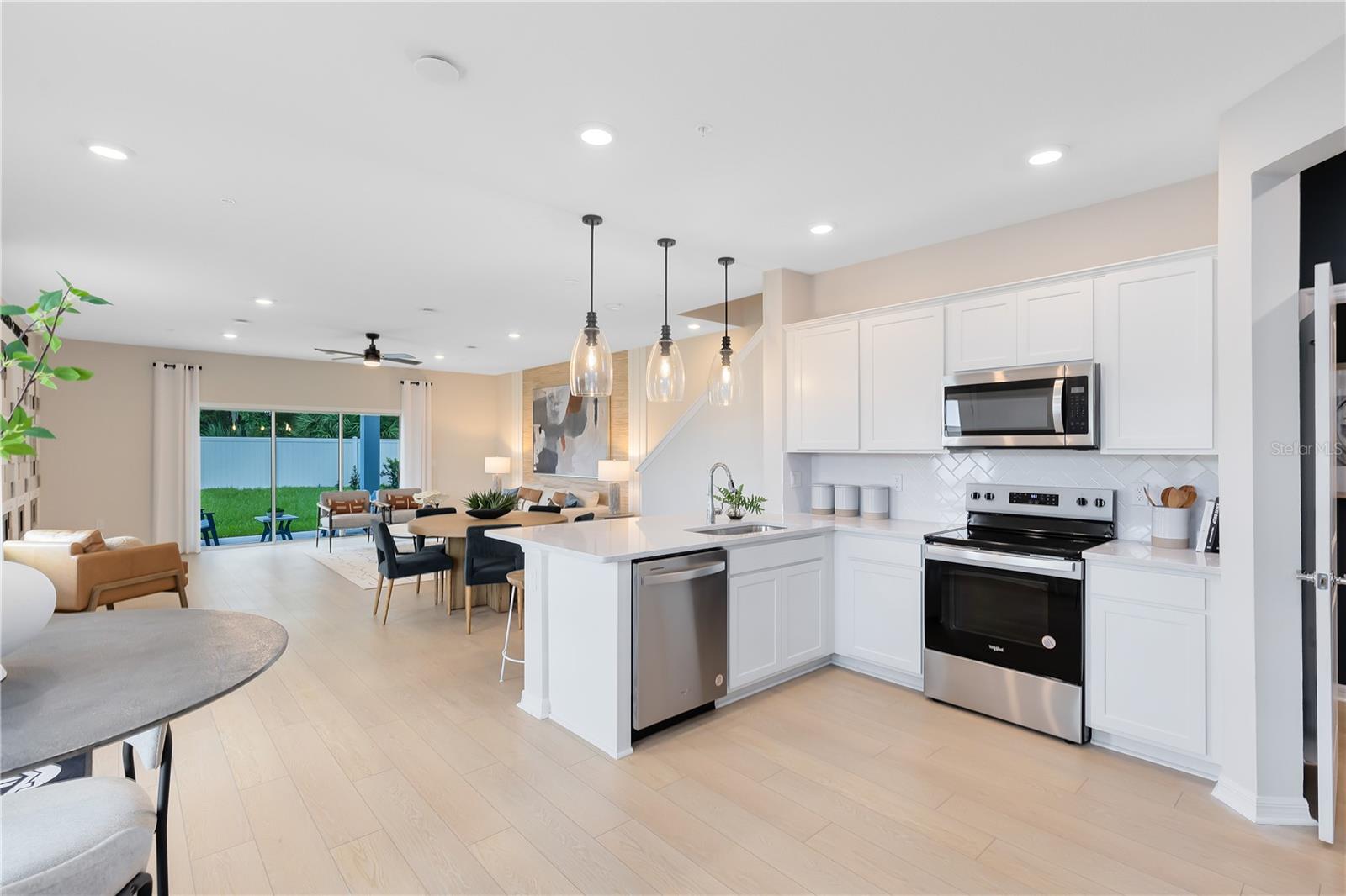 SKYLAR CREST - Residential