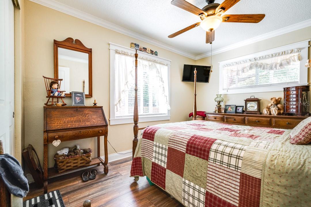 ALTA VISTA ADD - Residential