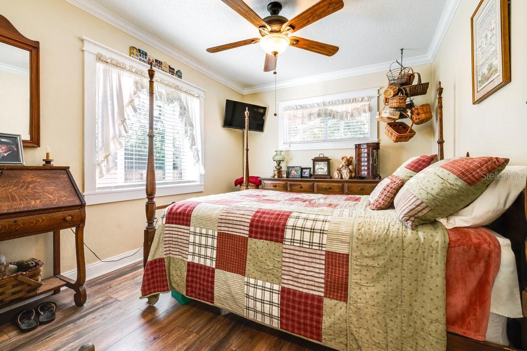 ALTA VISTA ADD - Residential