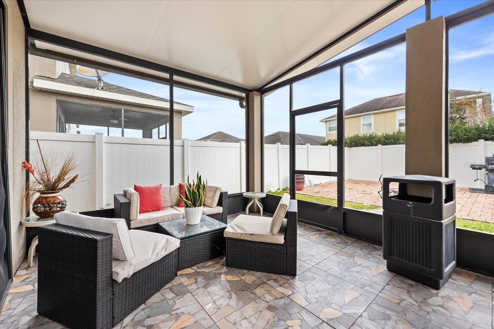 TAPESTRY - Residential