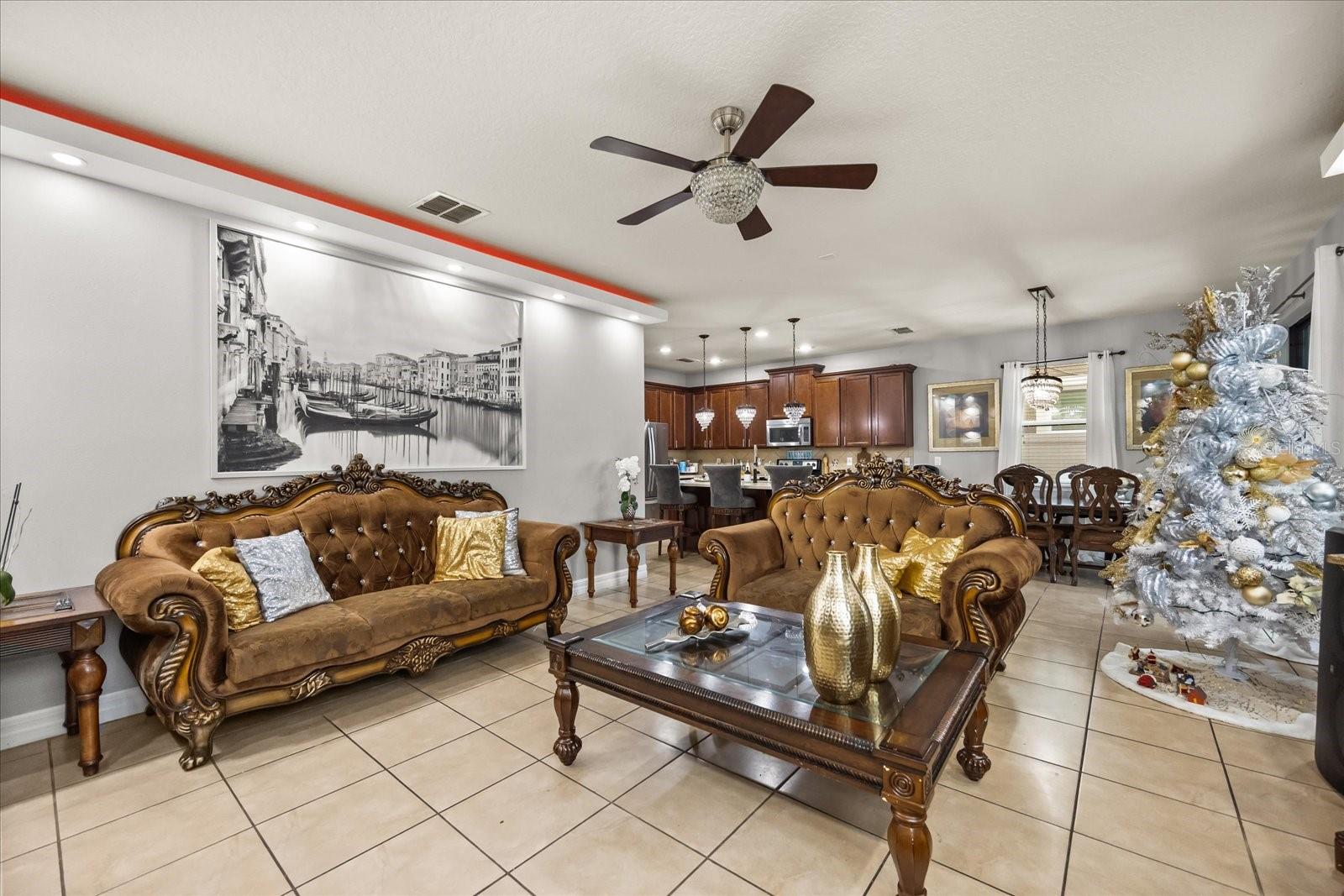 TAPESTRY - Residential