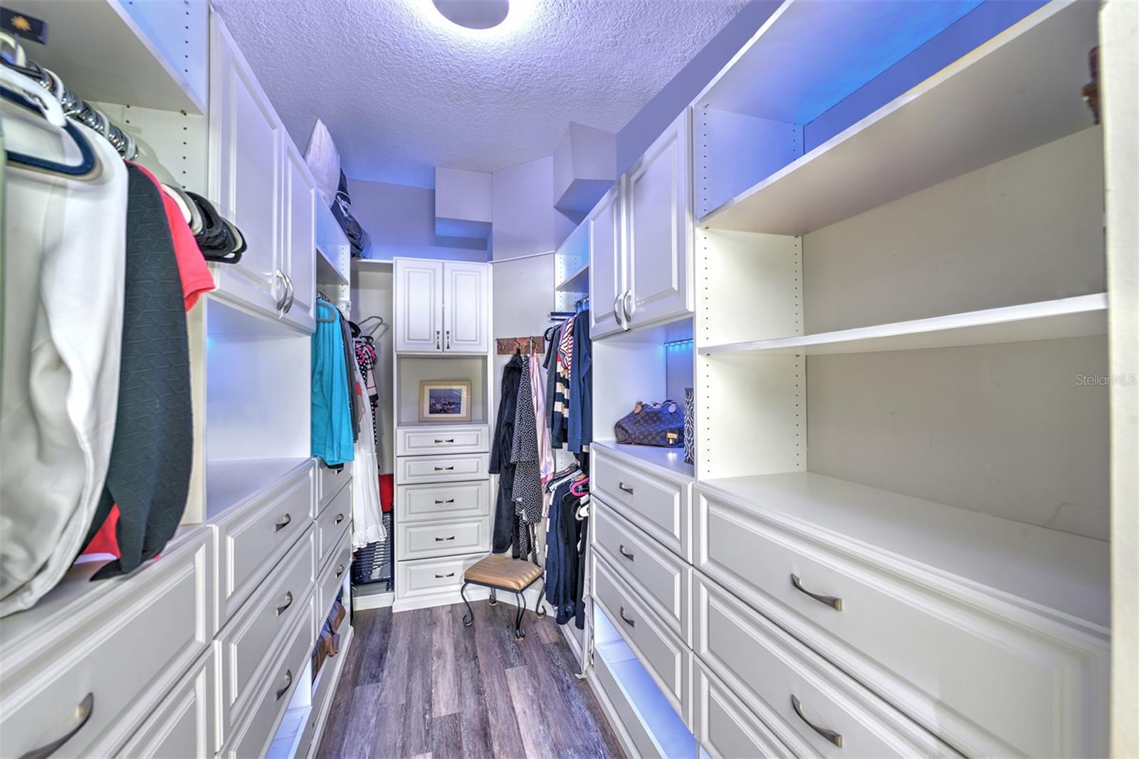 WINDSOR COURT AT SPRUCE CREEK - Residential