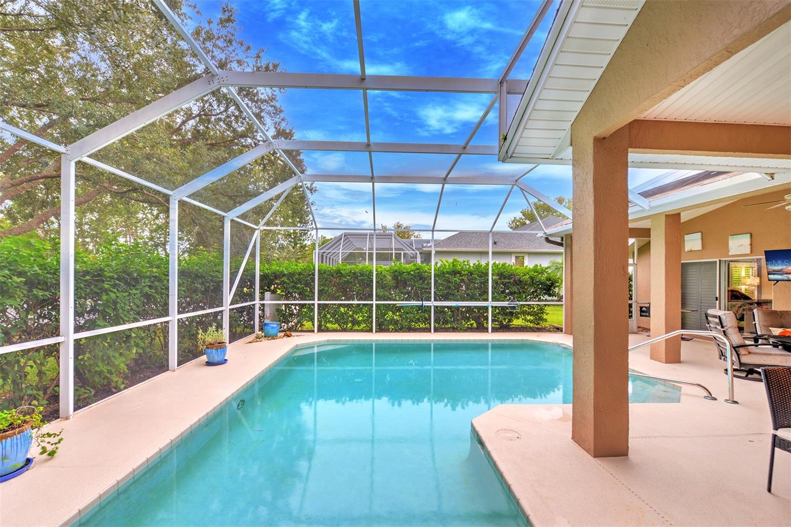 WINDSOR COURT AT SPRUCE CREEK - Residential