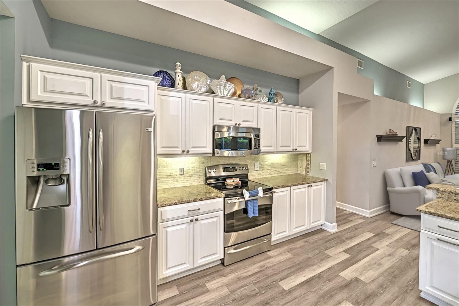 WINDSOR COURT AT SPRUCE CREEK - Residential