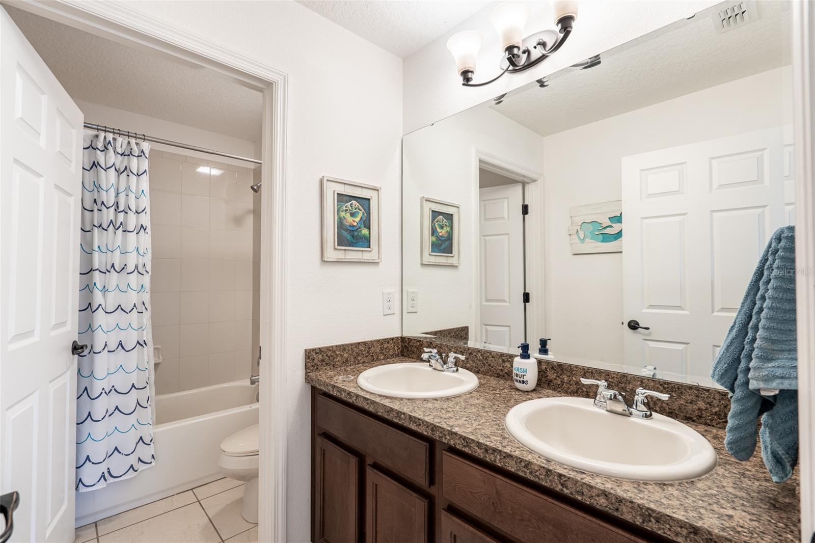 BARRINGTON ESTATES - Residential