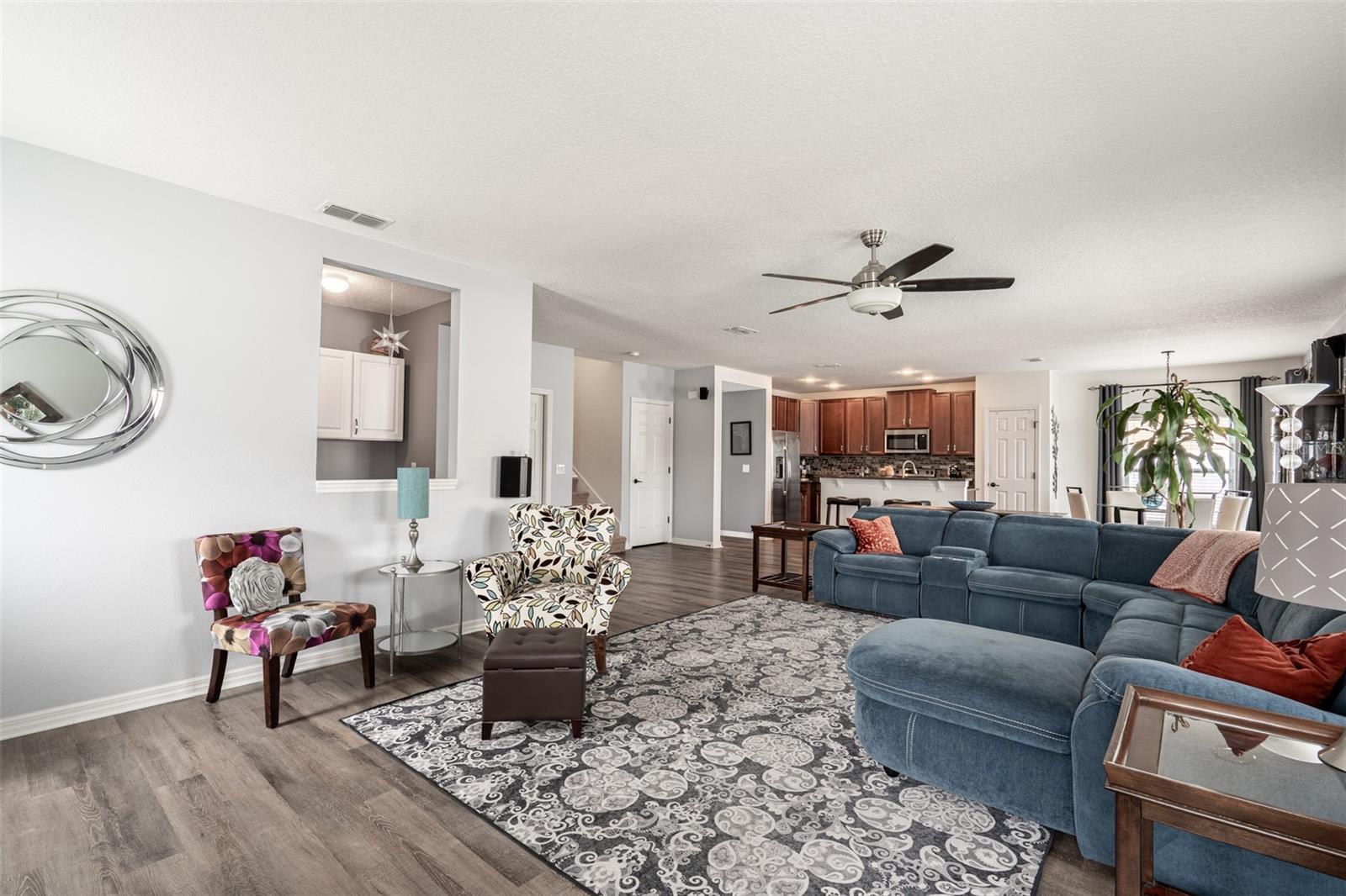 BARRINGTON ESTATES - Residential