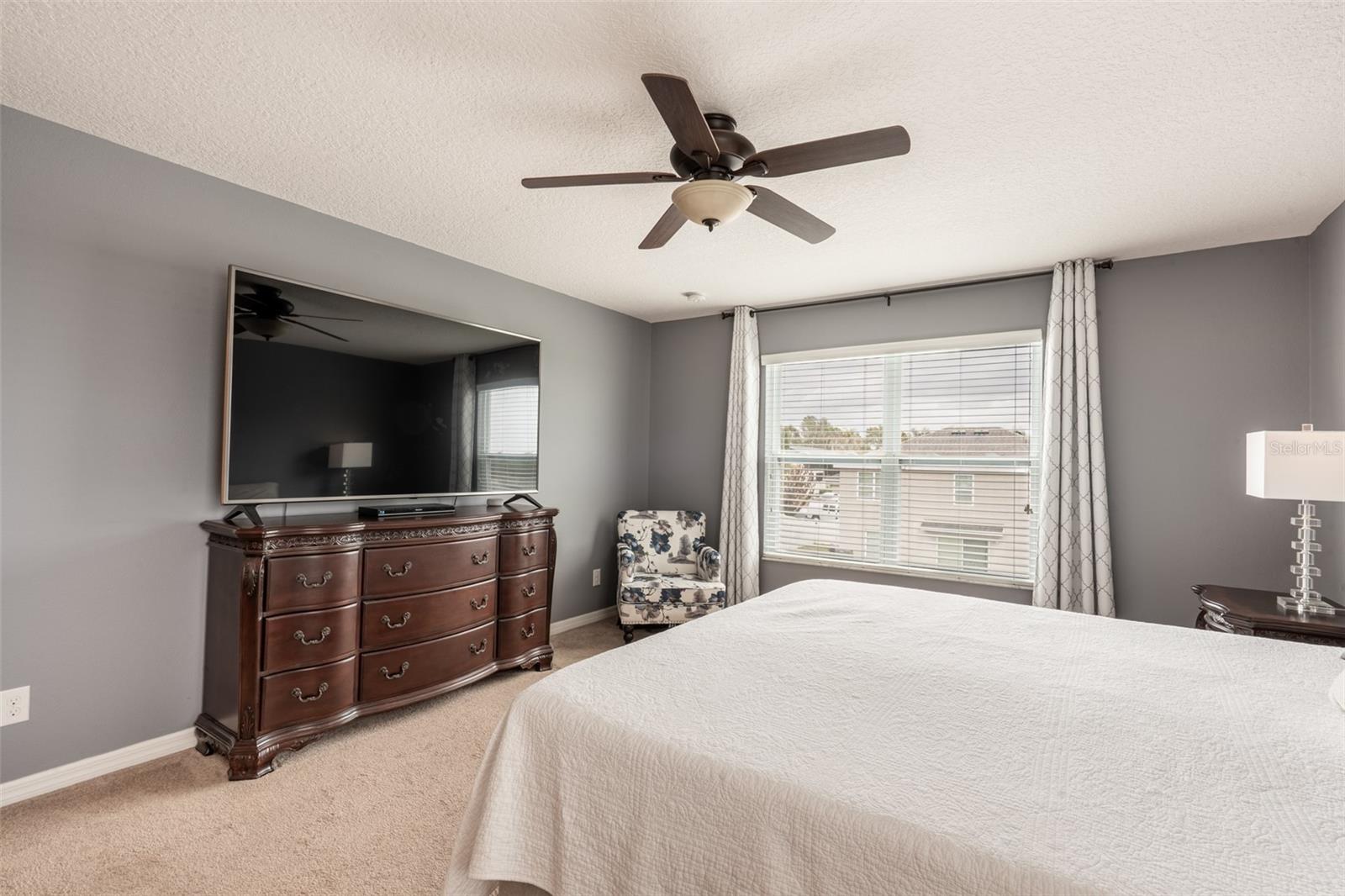 BARRINGTON ESTATES - Residential