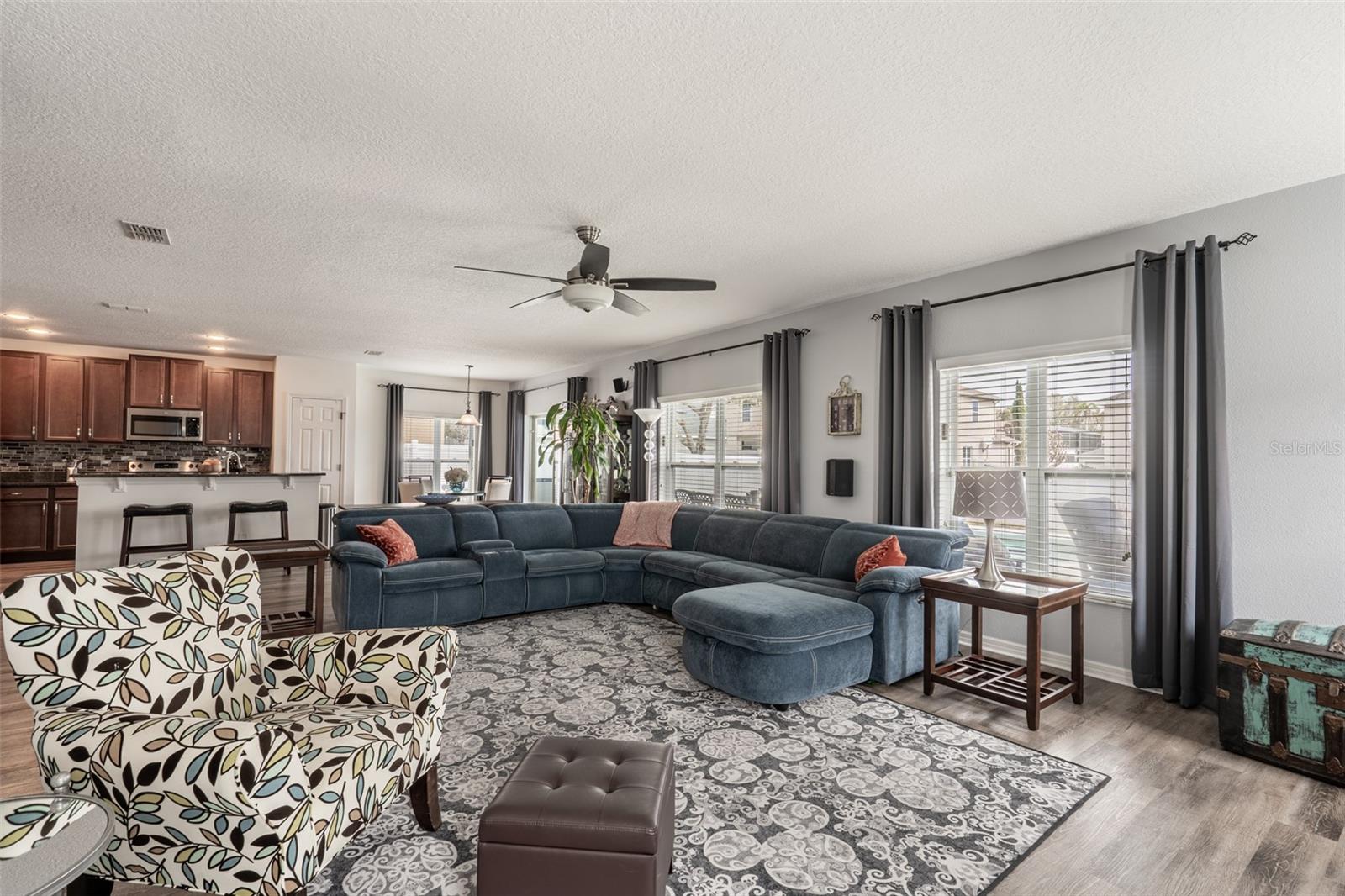 BARRINGTON ESTATES - Residential