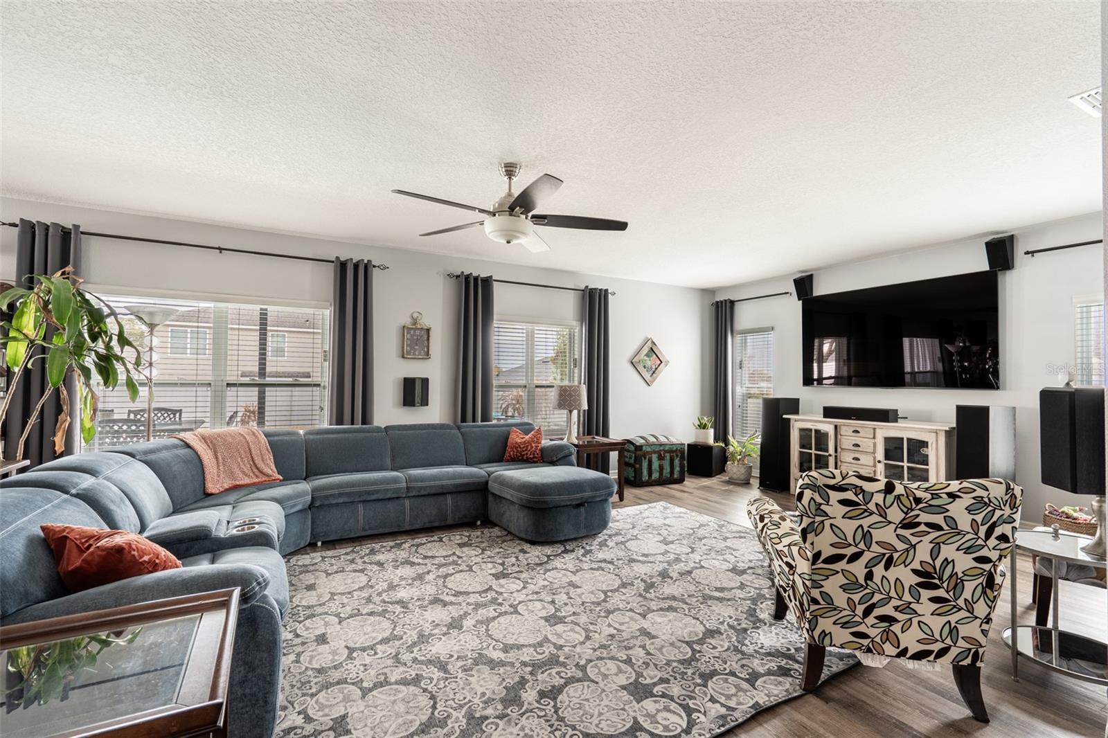 BARRINGTON ESTATES - Residential