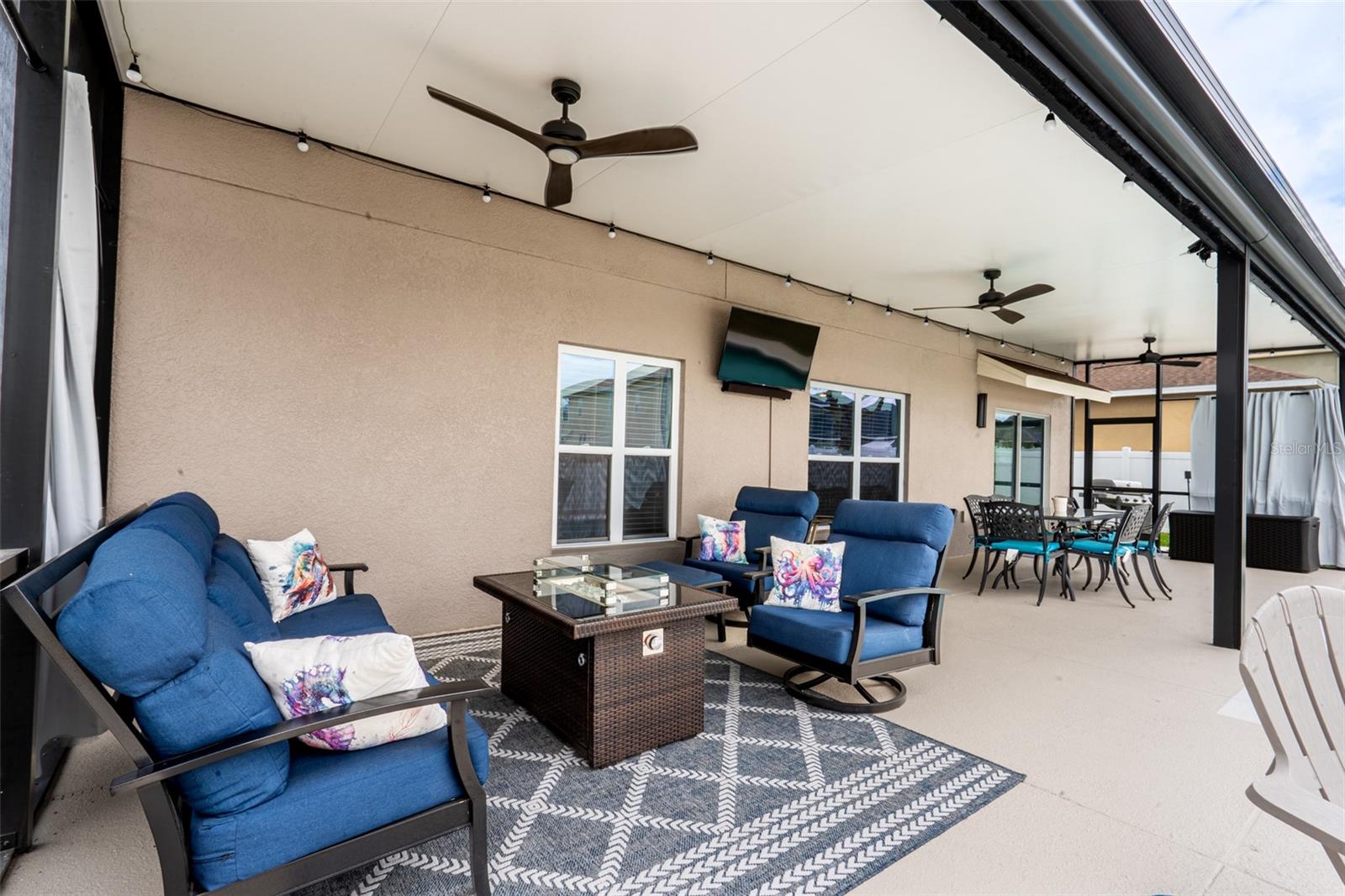 BARRINGTON ESTATES - Residential