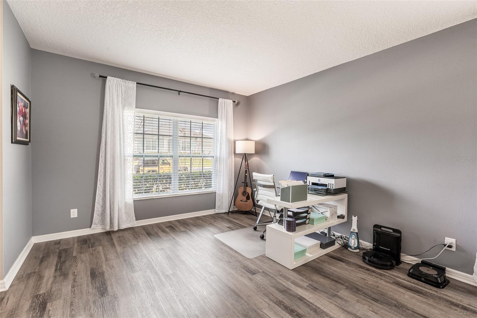 BARRINGTON ESTATES - Residential