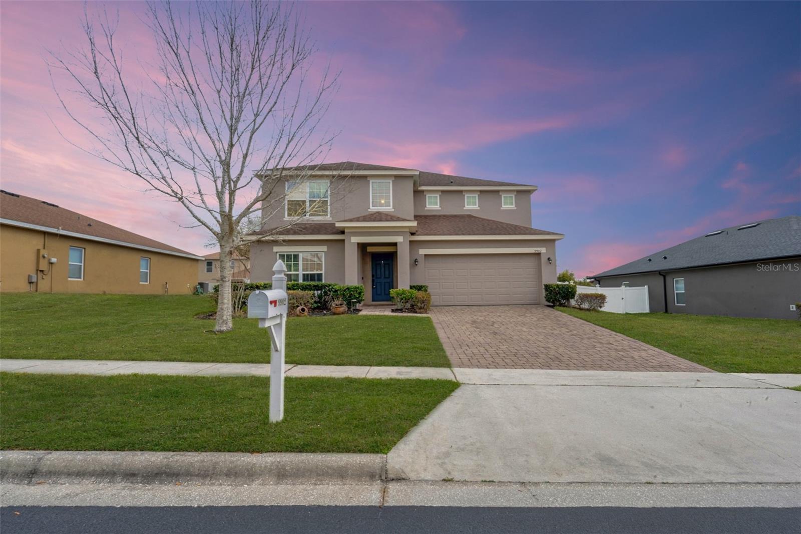 BARRINGTON ESTATES - Residential