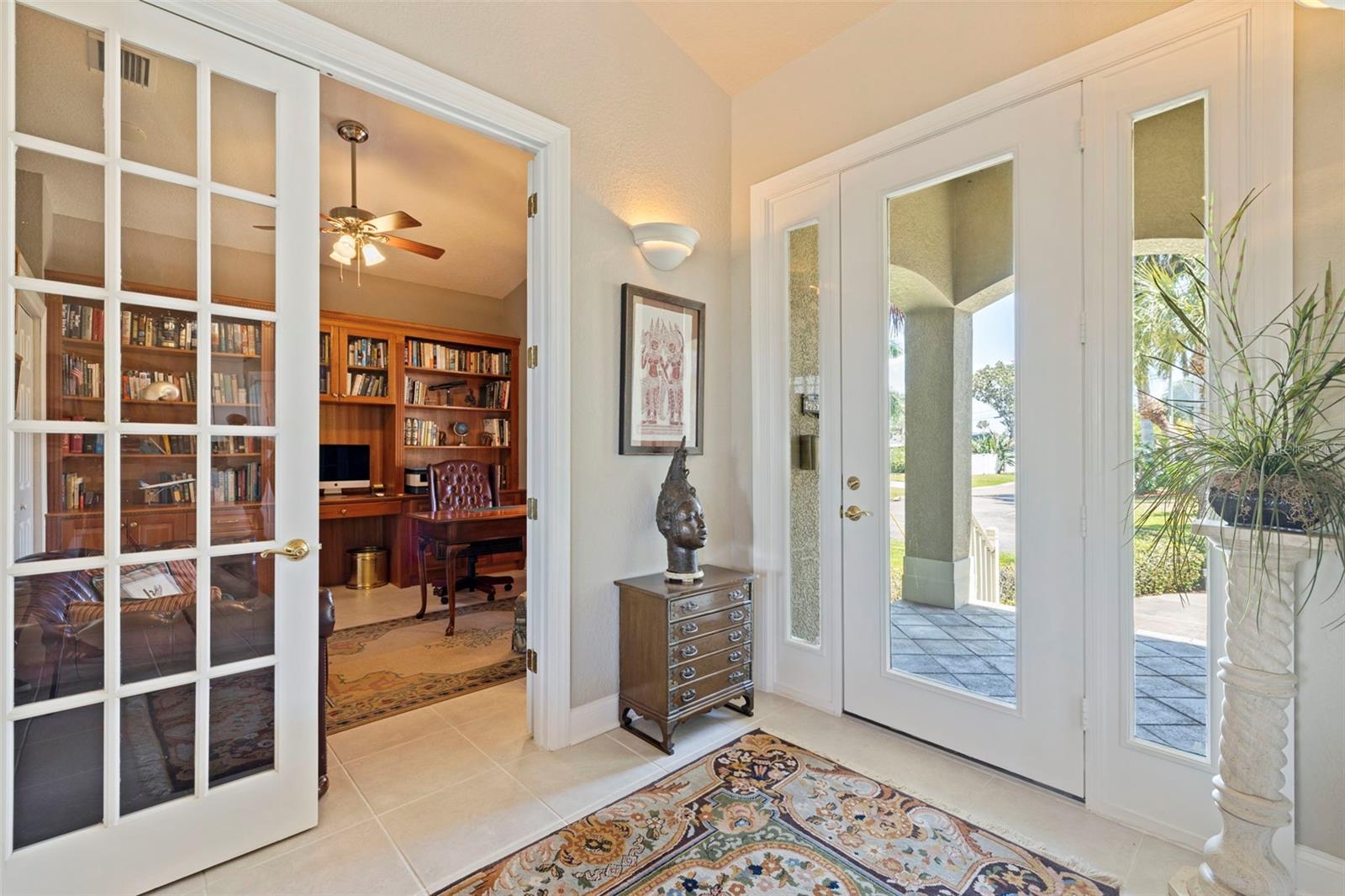 MAXIMO MOORINGS BAYVIEW ADD - Residential