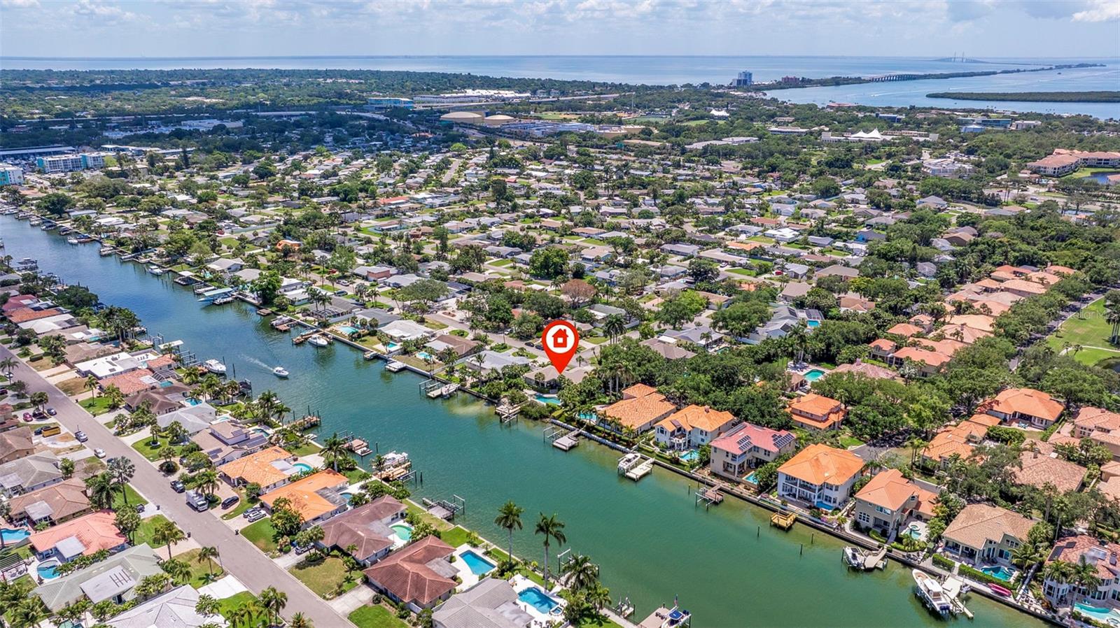 MAXIMO MOORINGS BAYVIEW ADD - Residential