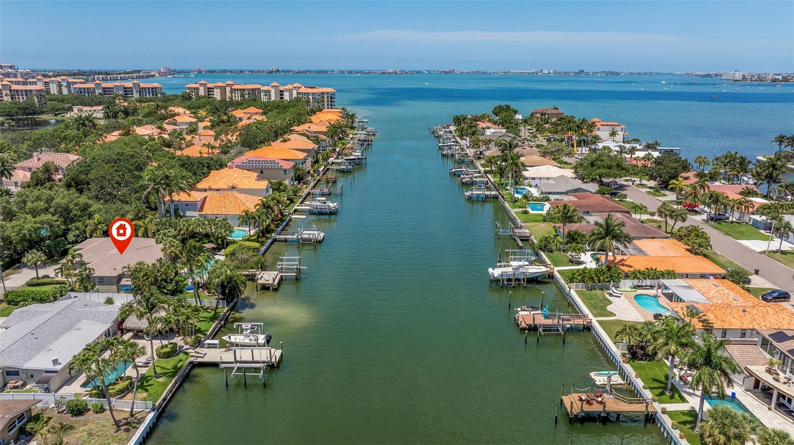 MAXIMO MOORINGS BAYVIEW ADD - Residential