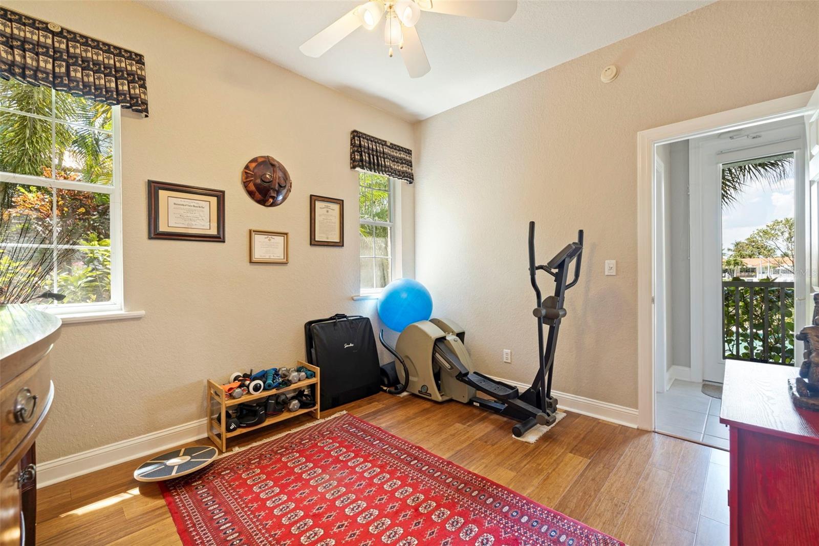 MAXIMO MOORINGS BAYVIEW ADD - Residential