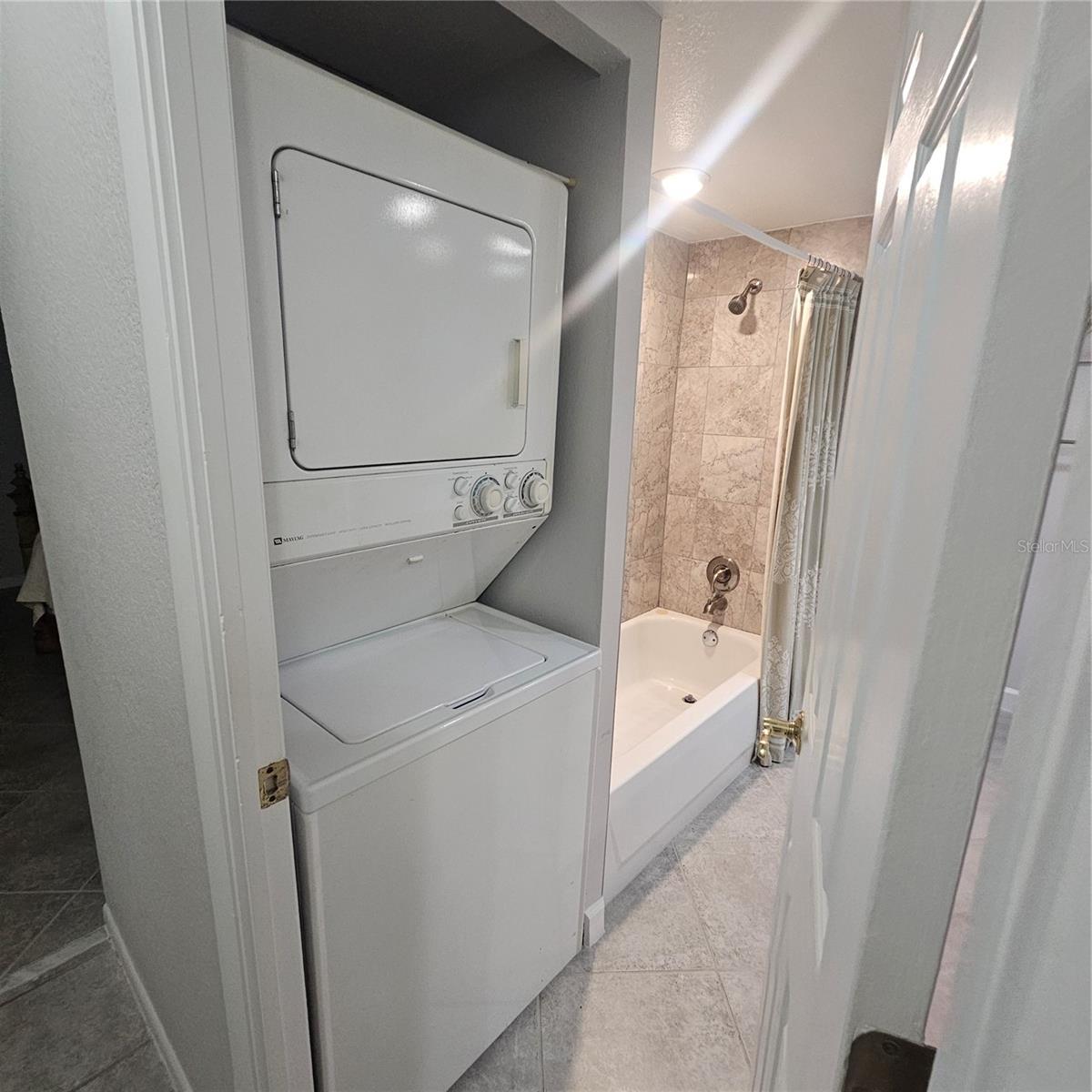 CLEARWATER POINT 8 TENNIS - Residential