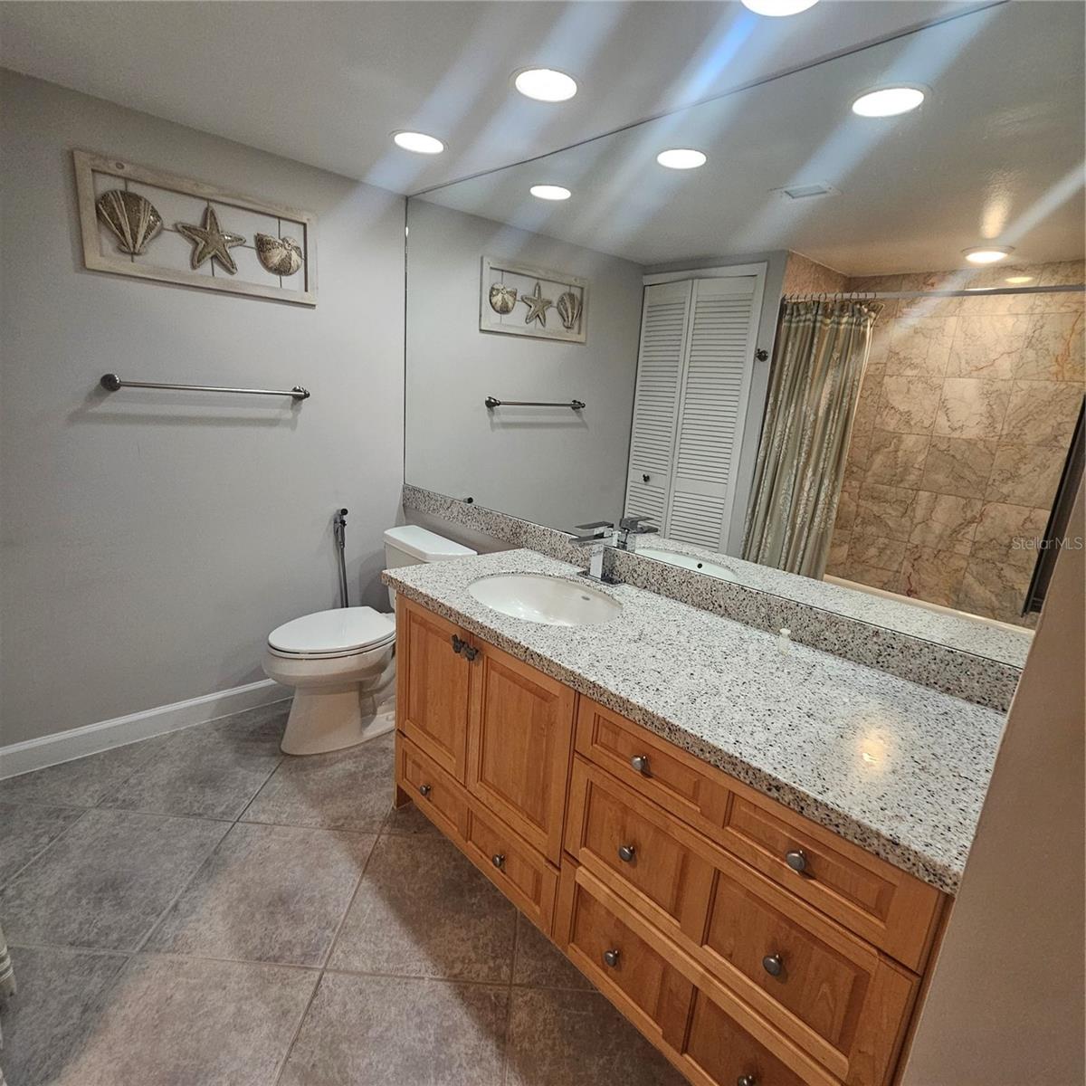 CLEARWATER POINT 8 TENNIS - Residential