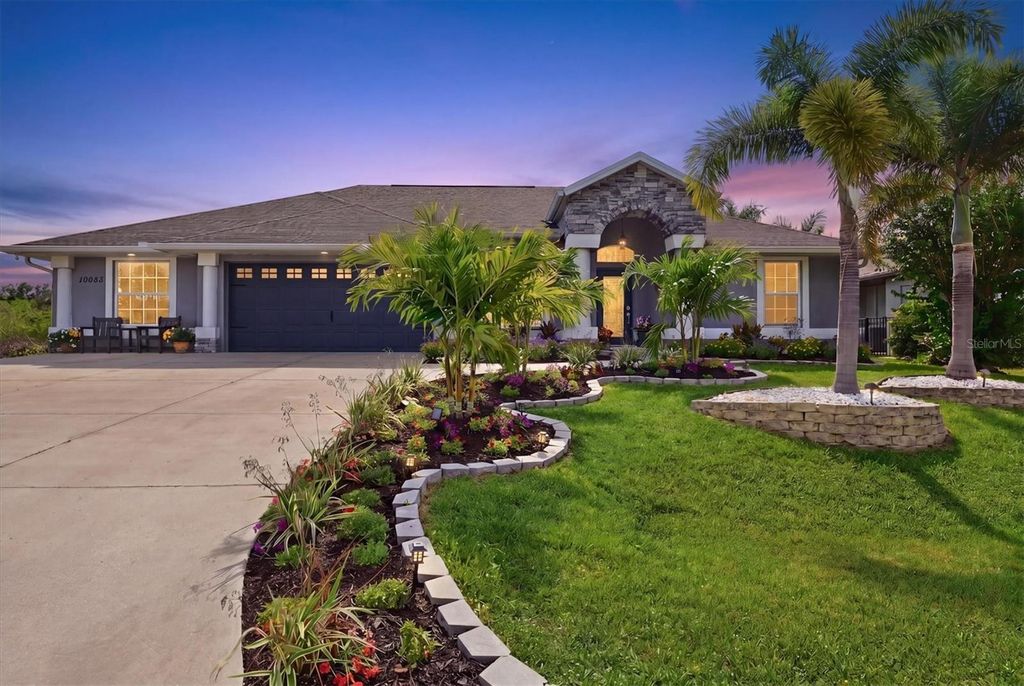 Photo of 10083 Kansas City Street, Port Charlotte, FL 33981 (MLS # N6144478)