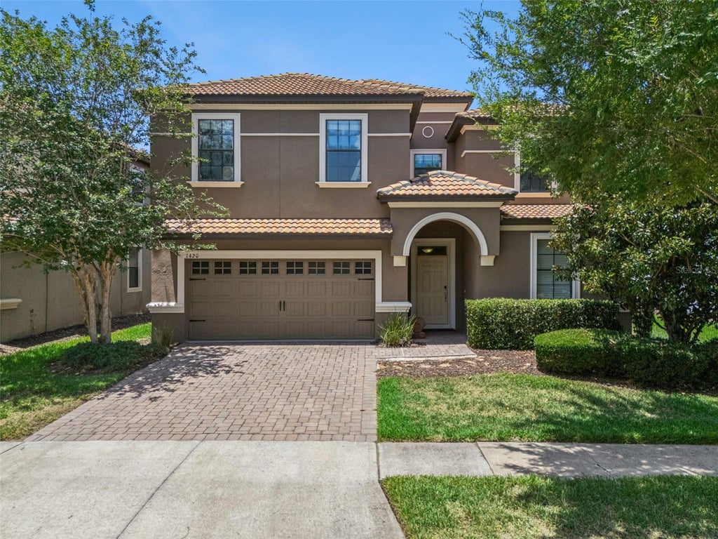 Photo of 1420 Moon Valley Dr, Davenport, FL 33896 (MLS # O6406693)