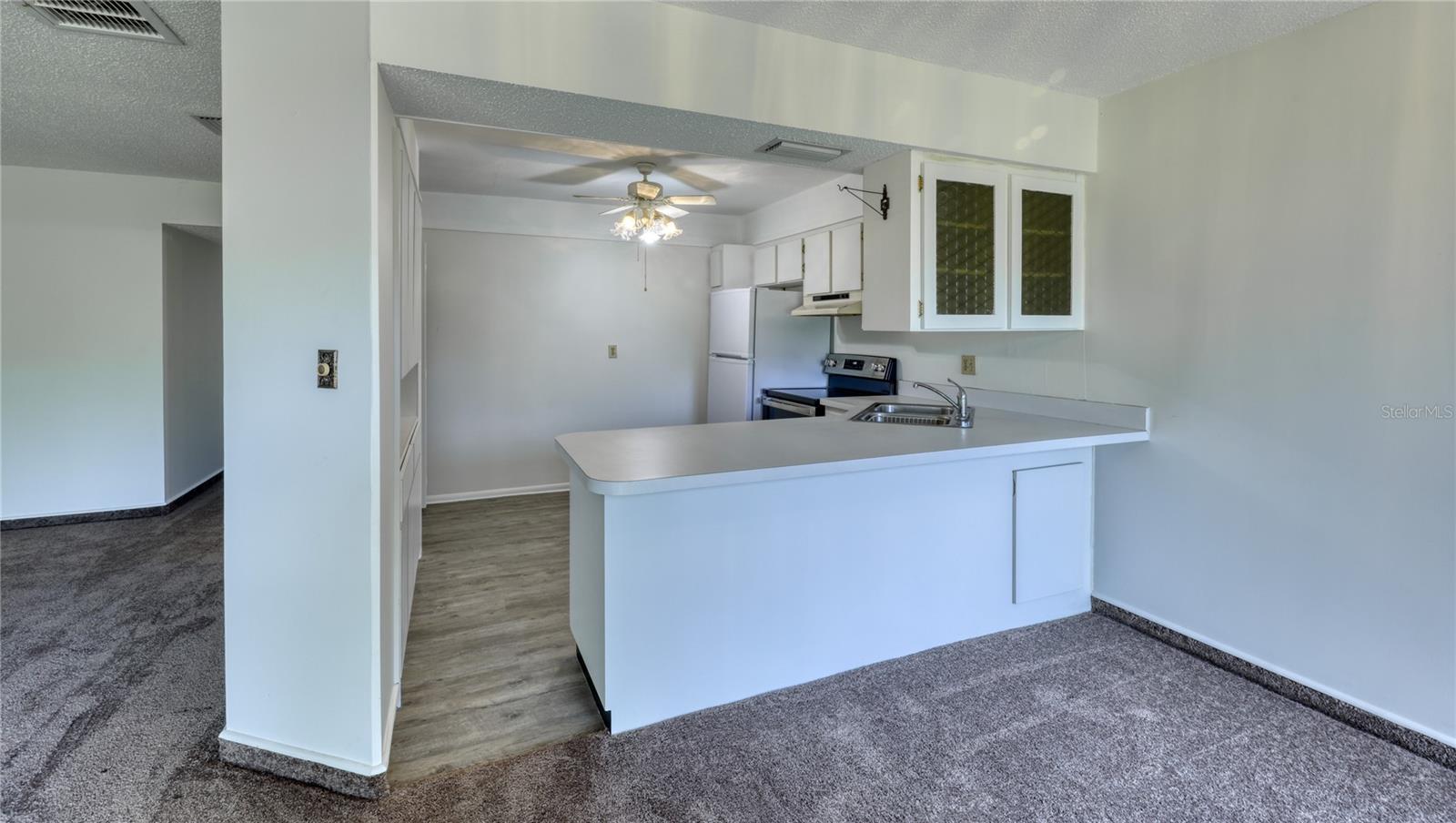 Photo 7 of 33 of 1655 S HIGHLAND AVENUE G168 condo