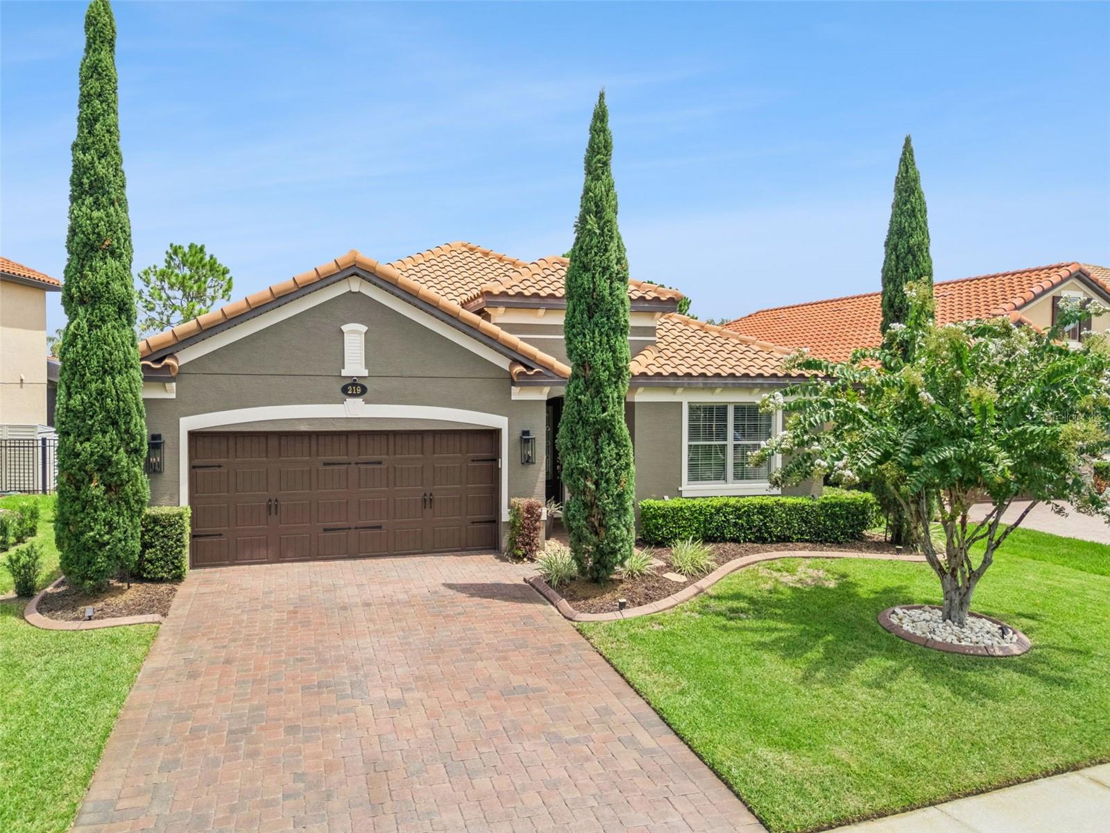 219 VERDE WAY