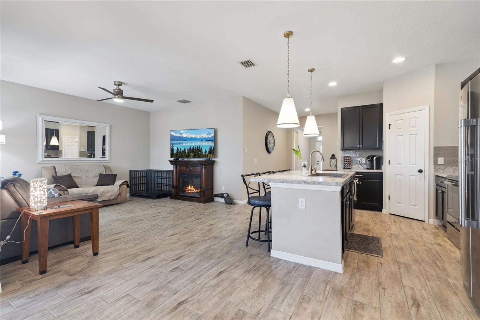 WINDY RIDGE SUB - Residential