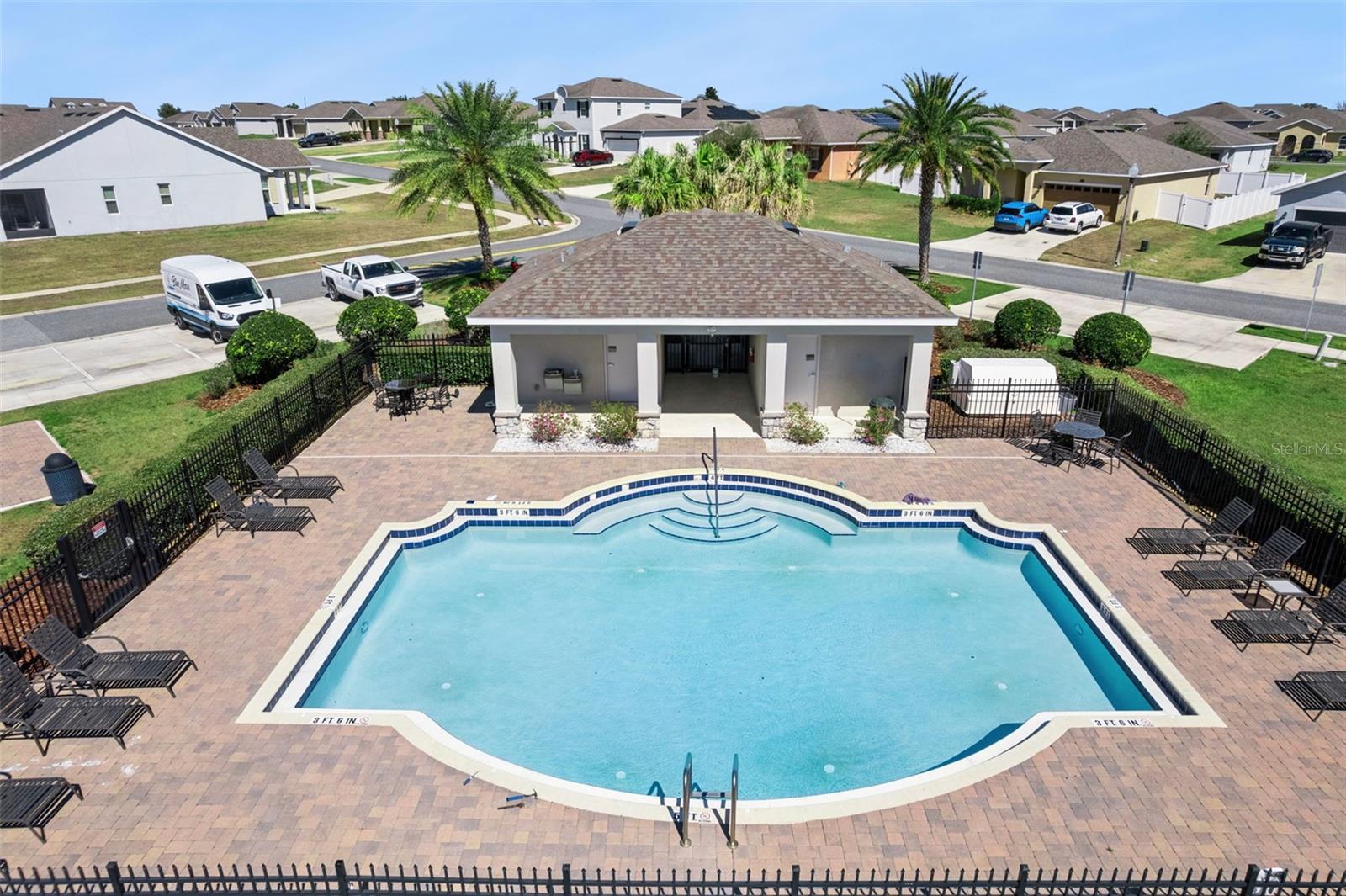 WINDY RIDGE SUB - Residential