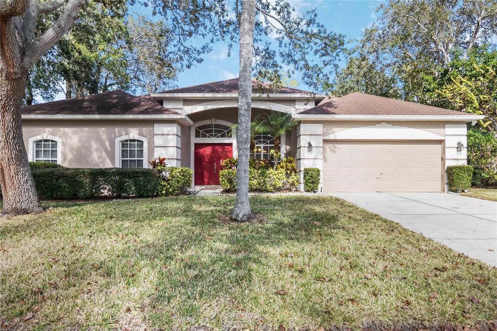 Photo of 124 Blue Creek Drive, Winter Springs, FL 32708 (MLS # O6365177)