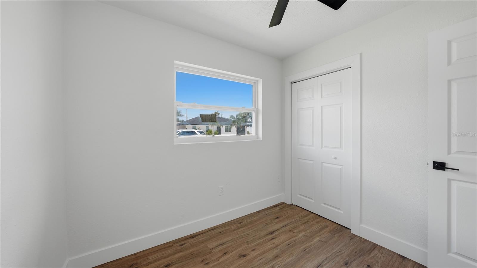 SOUTH VENICE - Residential