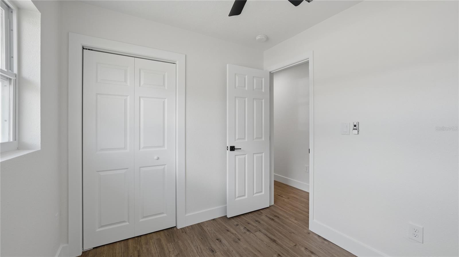 SOUTH VENICE - Residential