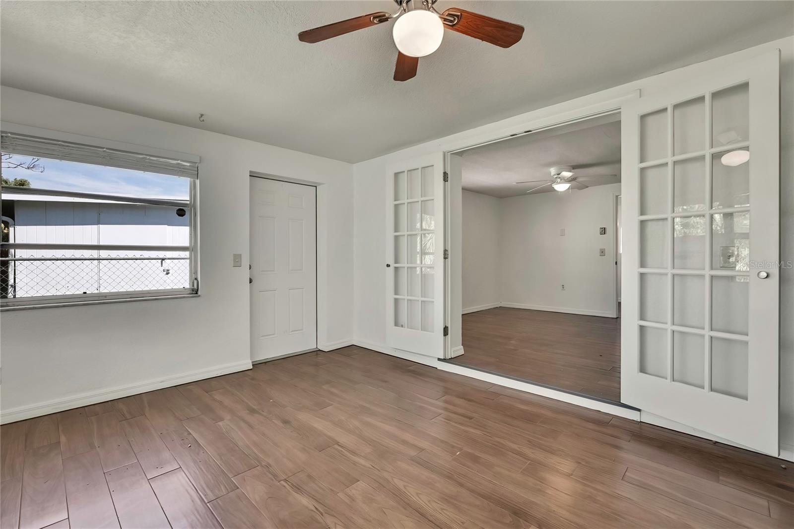 LEISURE BEACH - Residential