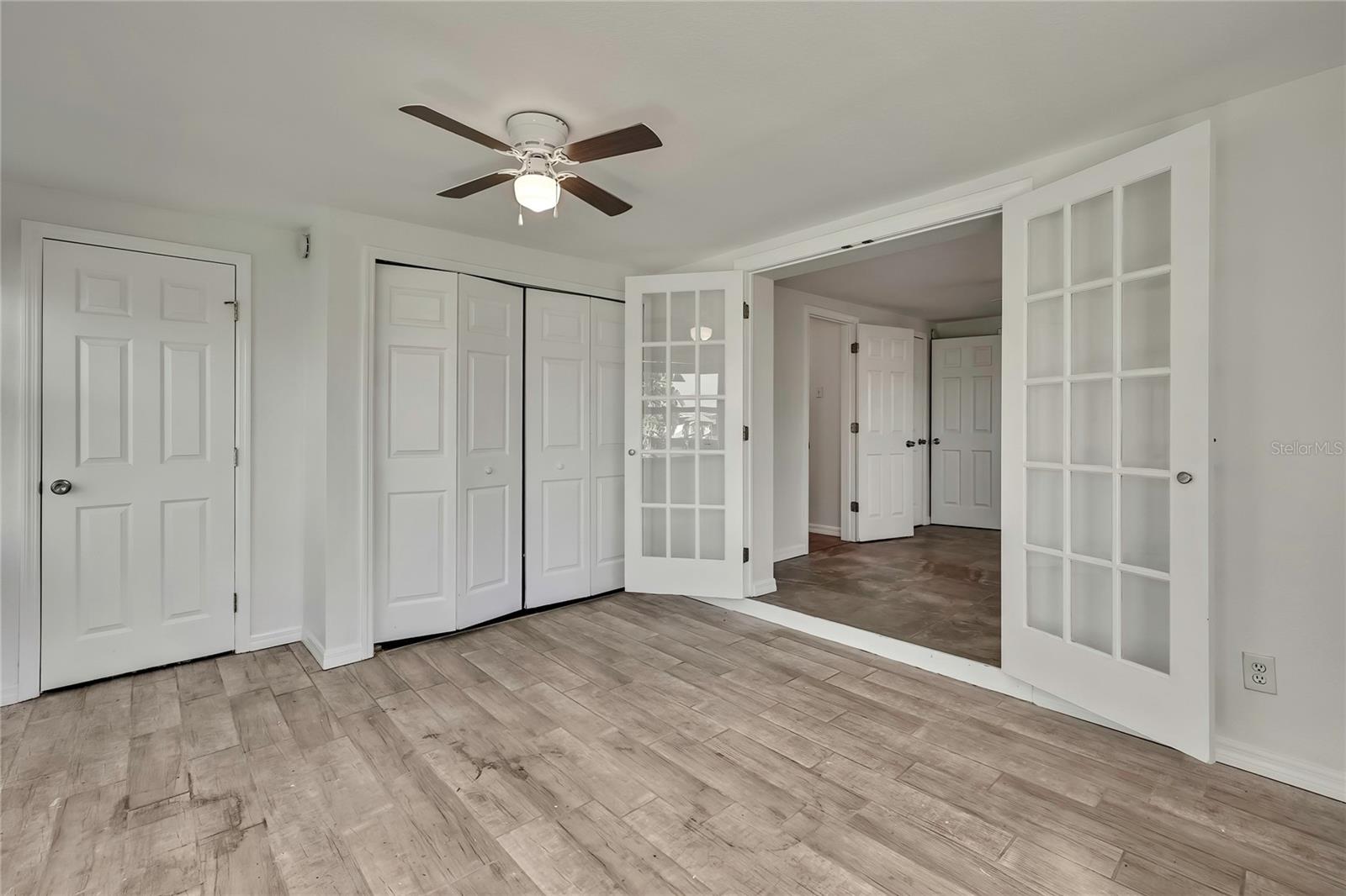 LEISURE BEACH - Residential